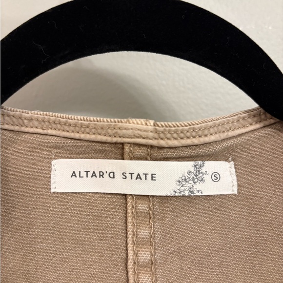 Tan Button-Up Vest - Picture 4 of 8